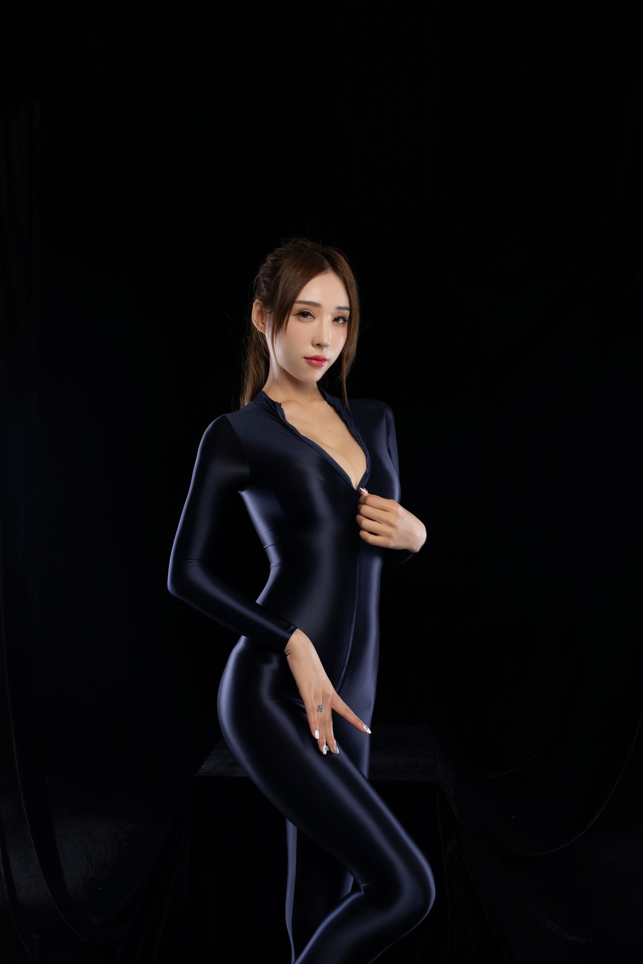 4万套相似同款3参谋品贤情趣内衣开档免高叉连体衣泳装死库水性感薄