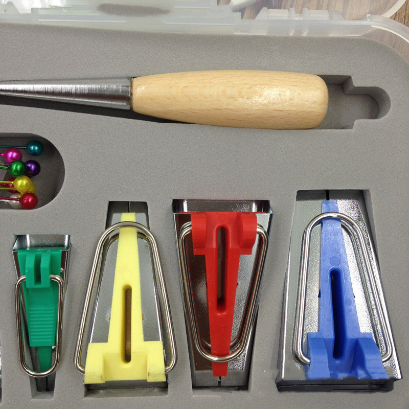 热销家用缝纫拼布工具diy手工多功能包边制带器s2滚边拉筒套装