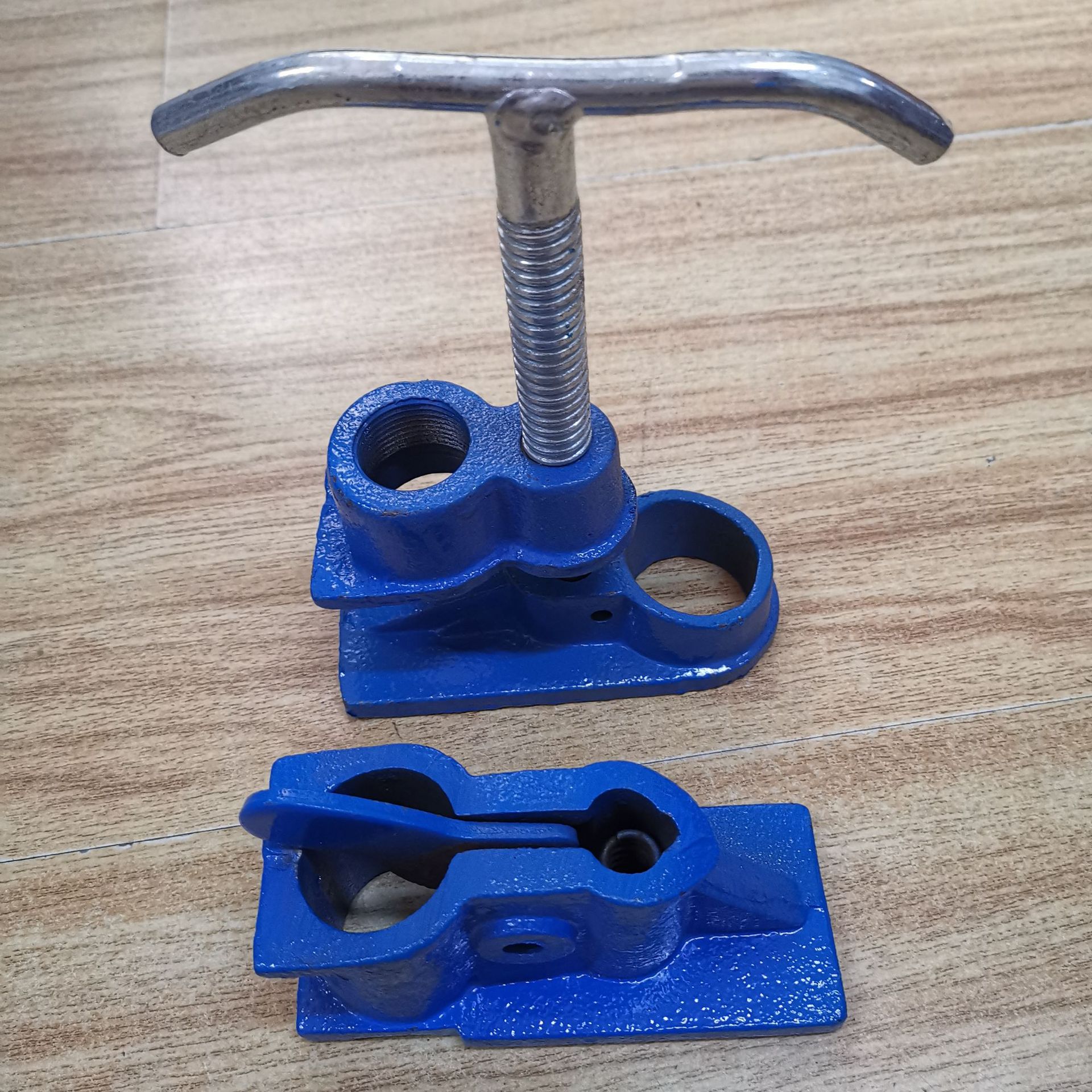 厂家供应加厚强力重型水管夹固定夹铸钢夹管子夹器具定制批发