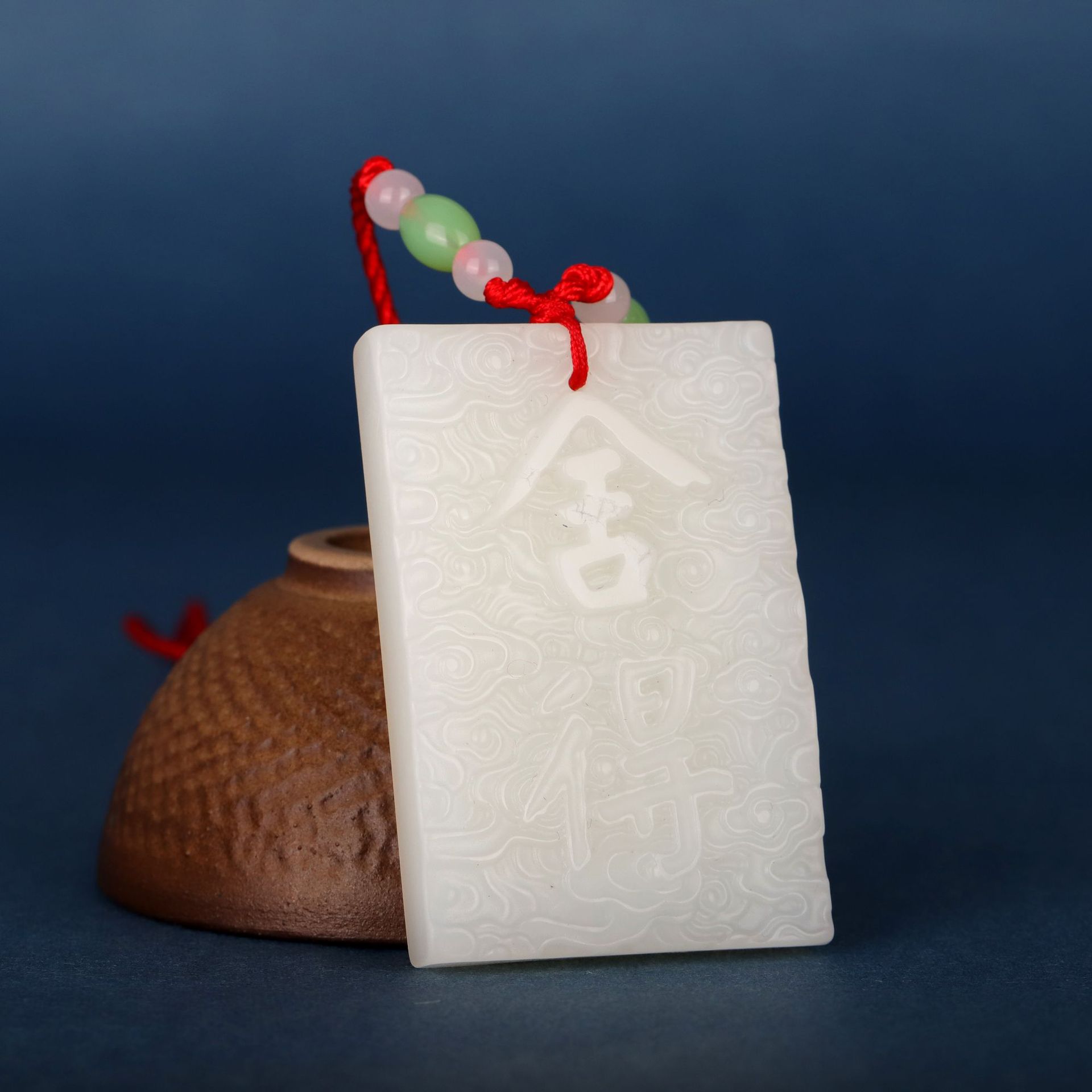 新疆外蒙料仿和田玉羊脂级白玉吊坠观音弥勒佛挂件会销畅销款玉器