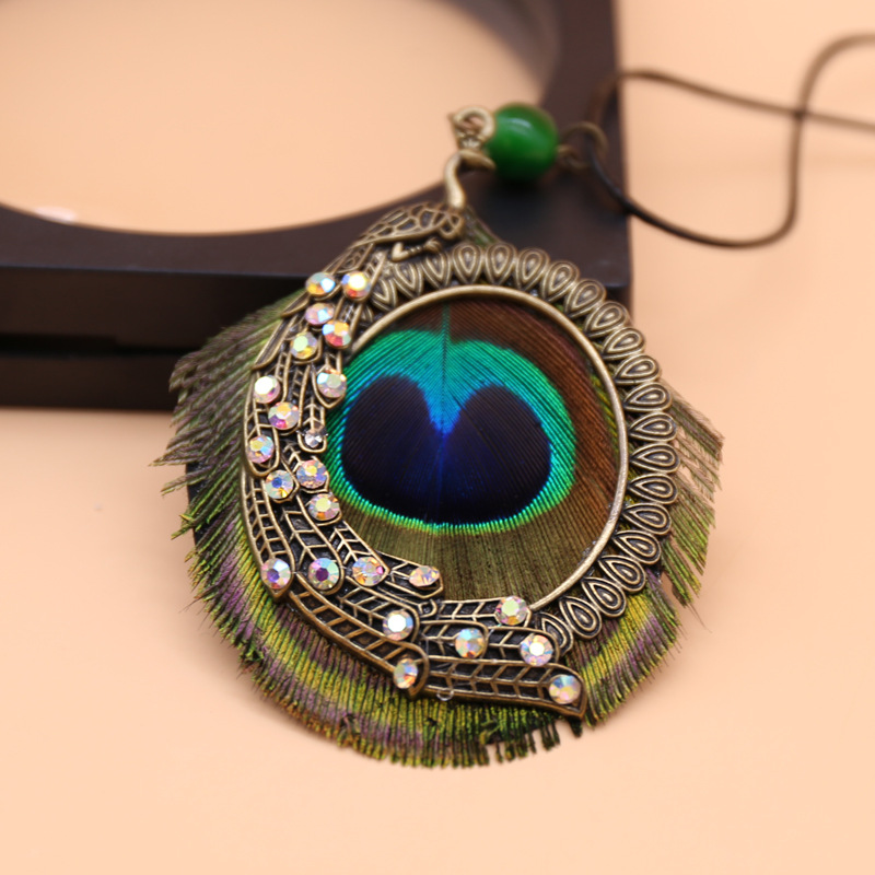孔雀羽毛长项链羽毛吊坠新款波西米亚民族风毛衣链配饰孔雀毛项链