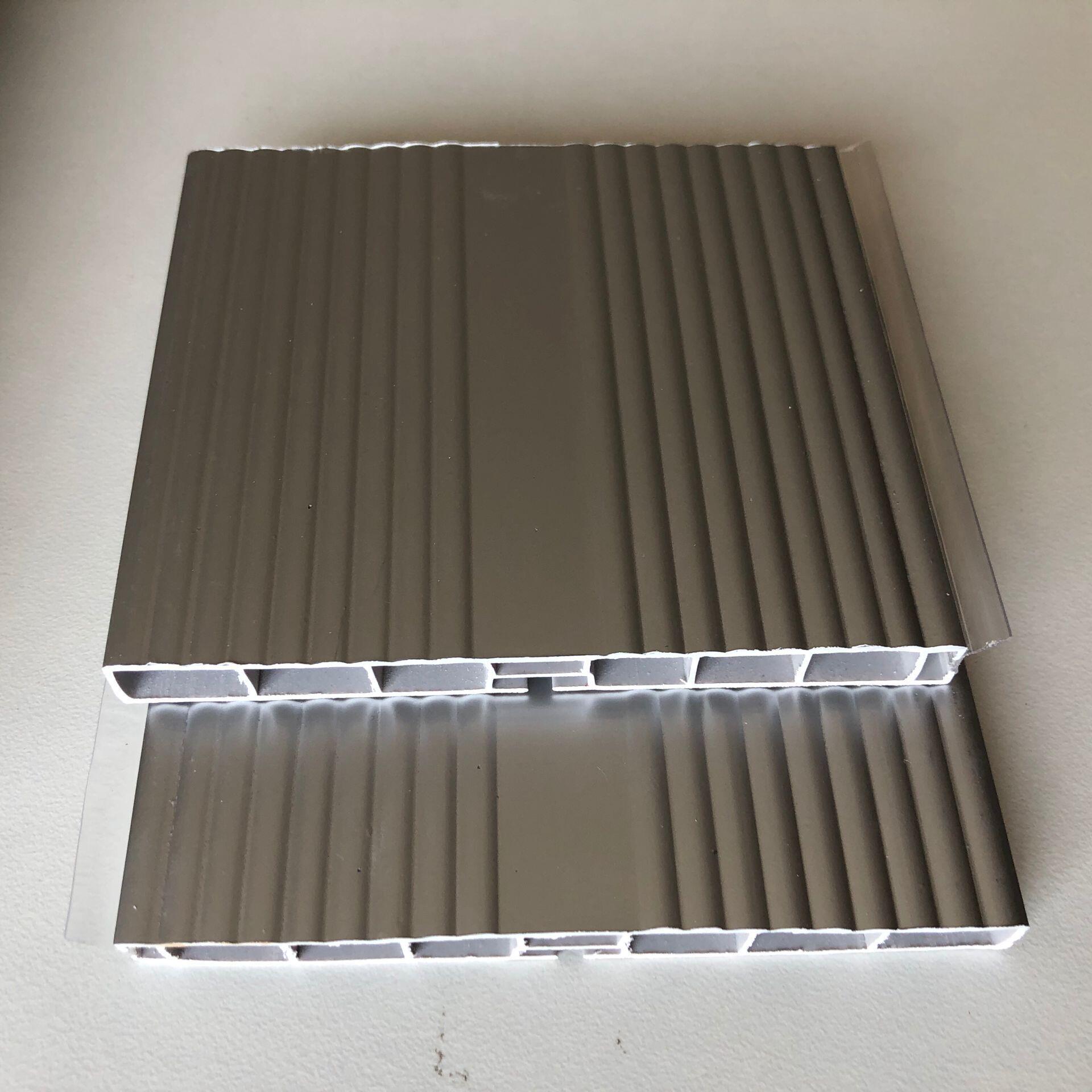 供应橱柜 pvc 双层 塑料踢脚板 橱柜前档  带止水条 比单层更牢固