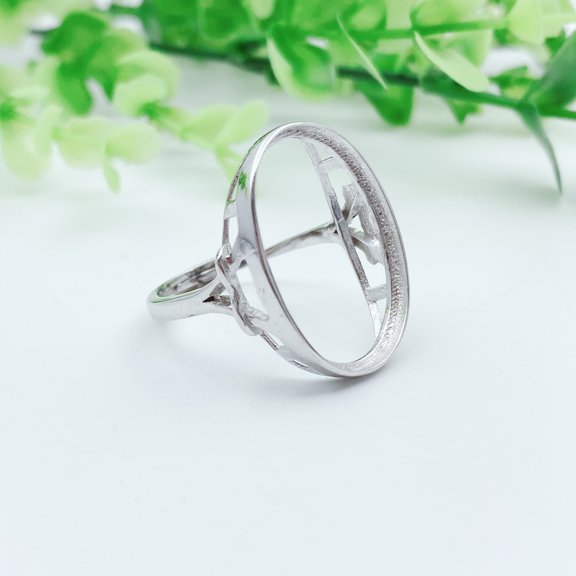 s925银空托18*24简单包边女款简单中性款戒托厂家直销来石配托