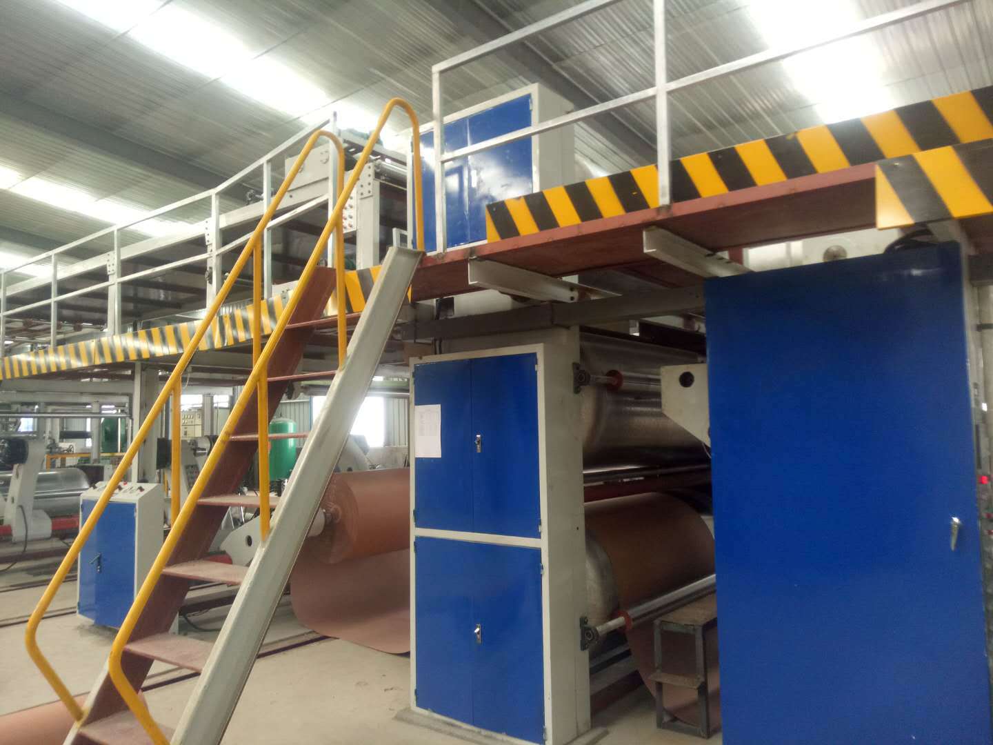 【箱宝】瓦楞纸板生产线 三五 七层纸板生产线设备 纸箱设备