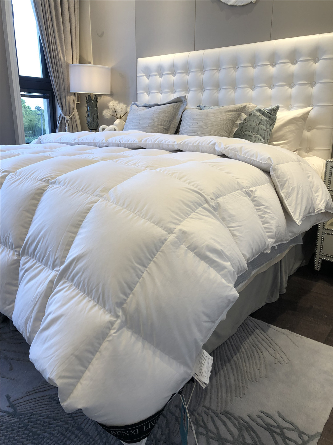 高档轻盈羽绒被鹅绒保真正品厂家批发希尔顿酒店羽绒被大豆被春秋被冬