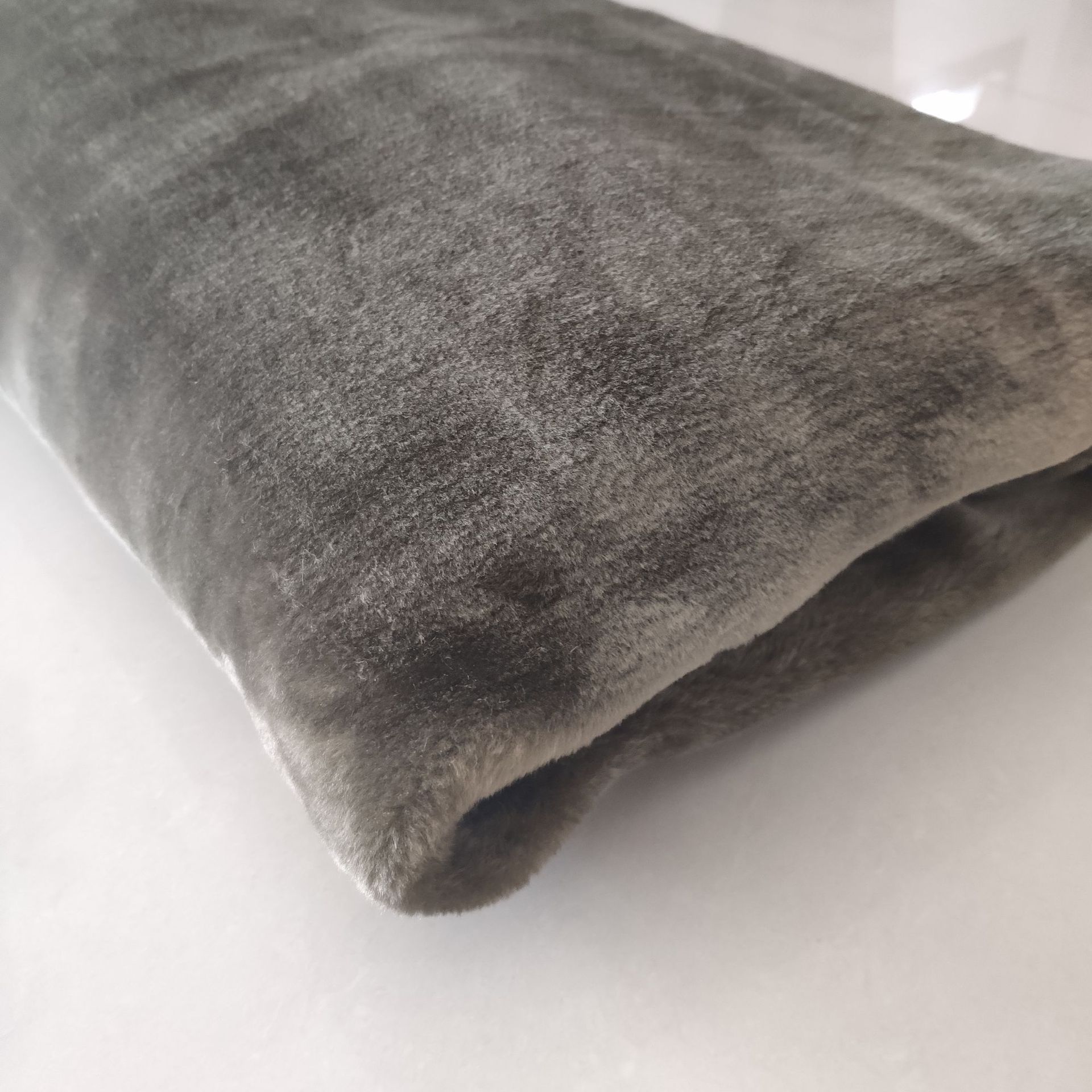 涤纶超细纤维 挡风被毛绒布料 过滤棉材料布