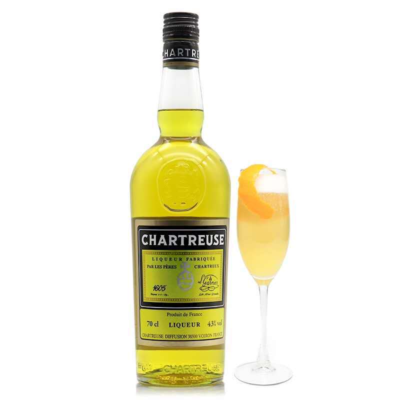 法国查特黄香甜酒chartreuse liqueur 黄荨麻酒 原装进口