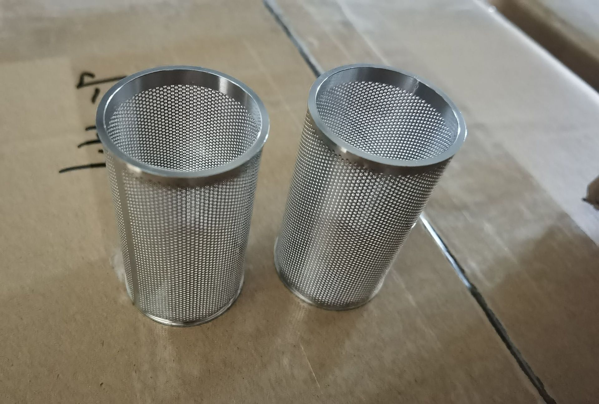 工厂生产304不锈钢过滤筒 定制固液分离过滤网