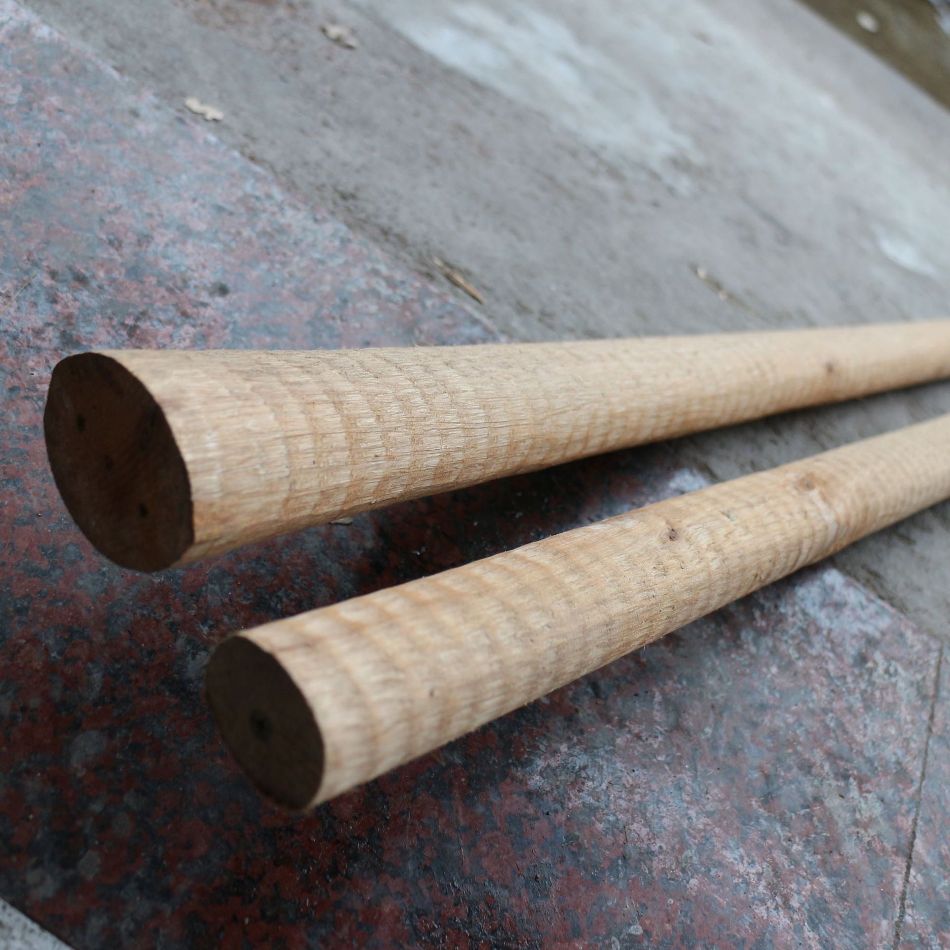 厂家批发槐木锄头柄1.2米1.4锨把锹把锹柄锨杆铁锹把洋镐柄杨锹柄