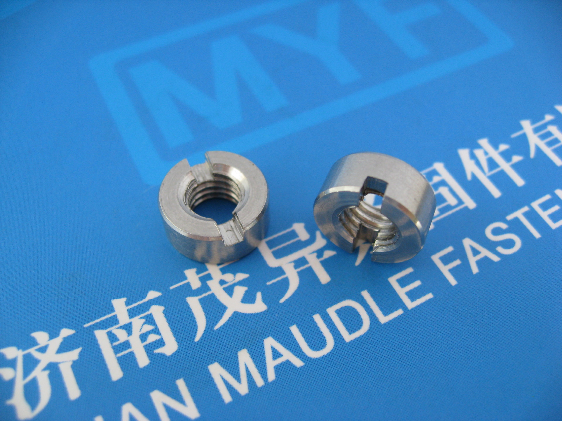 开槽圆螺母gb817.m6 (9)