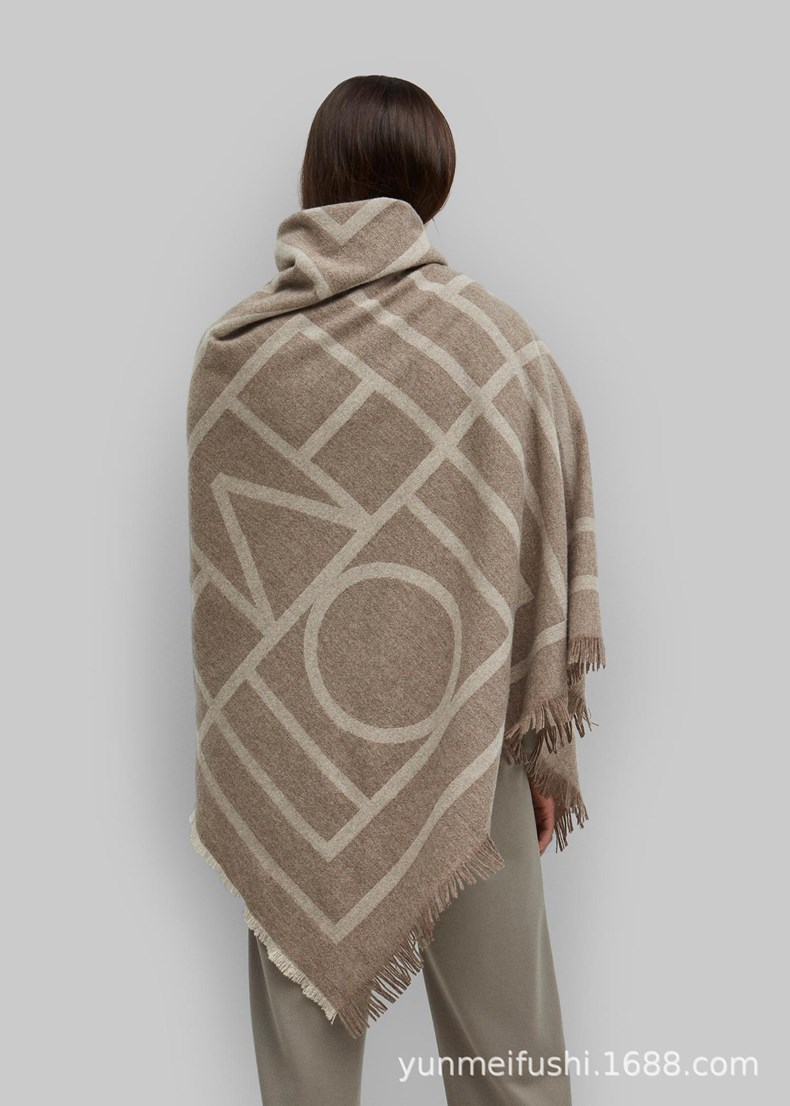 瑞典小众围巾女提花方巾秋冬季加厚羊绒披肩ins同款几何羊毛围巾