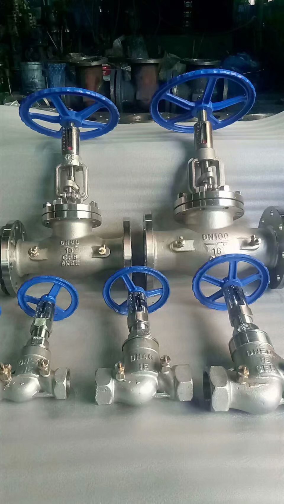 tj10h-16p内螺纹手动调节阀dn40pn16水空气丝扣蒸汽手动调节阀50