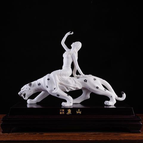 潮匠《山鬼》屈原九歌少女人物瓷器摆件家居装饰酒店会所玄关摆设