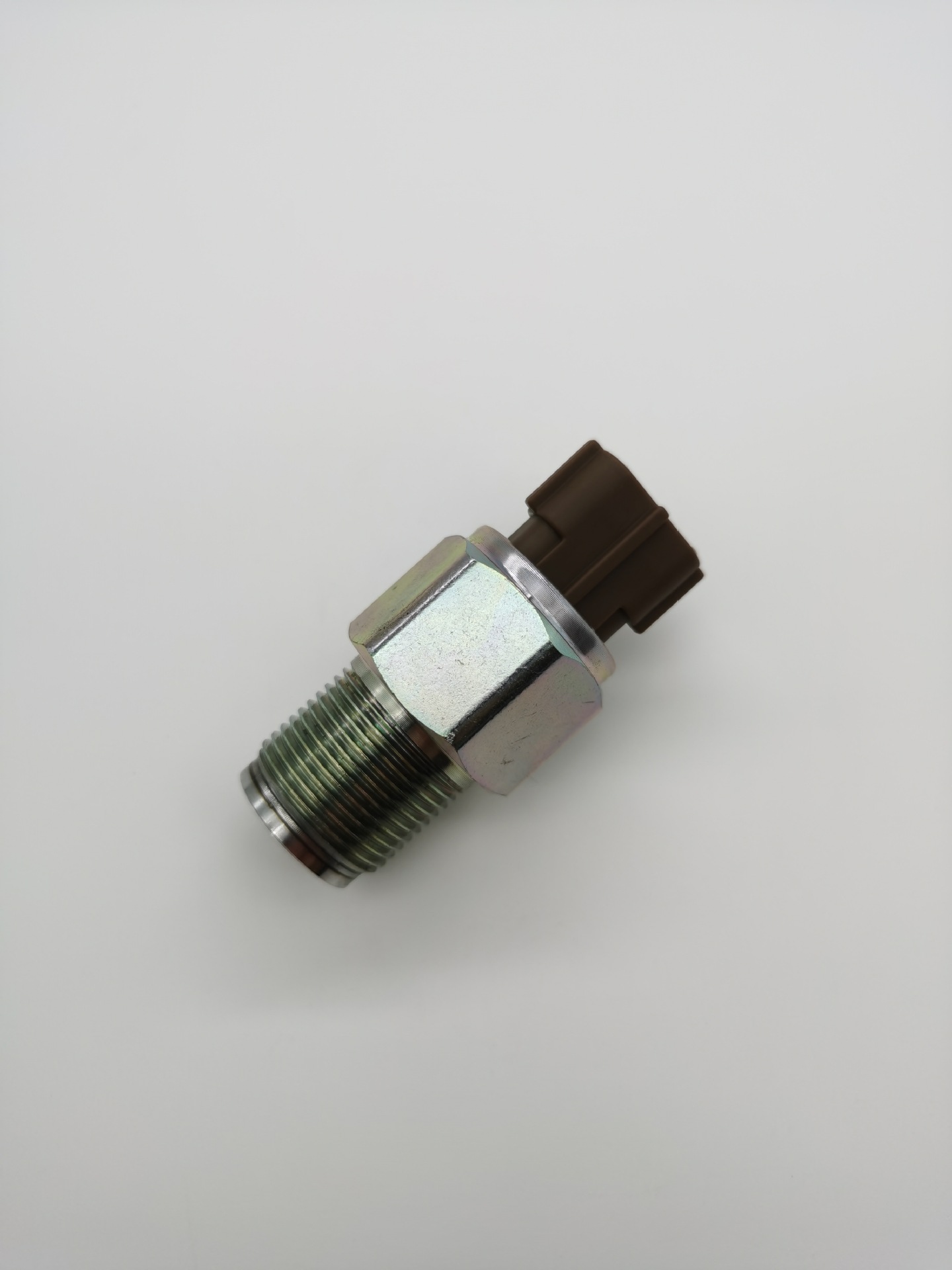 厂家直供 499000-6160适用于五十铃 三菱汽车共轨压力传感器