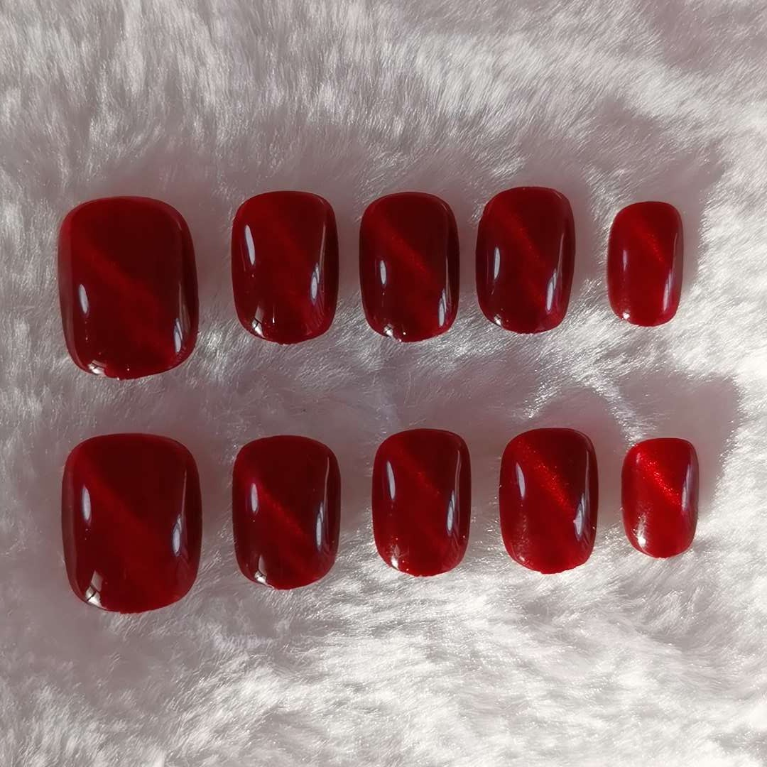 穿戴甲假指甲贴片酒红色猫眼显手白可拆卸穿带美甲成品