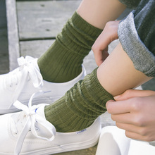 韩版中筒袜日系袜子老爹鞋伴侣棉质秋冬袜子纯色学院风堆堆袜