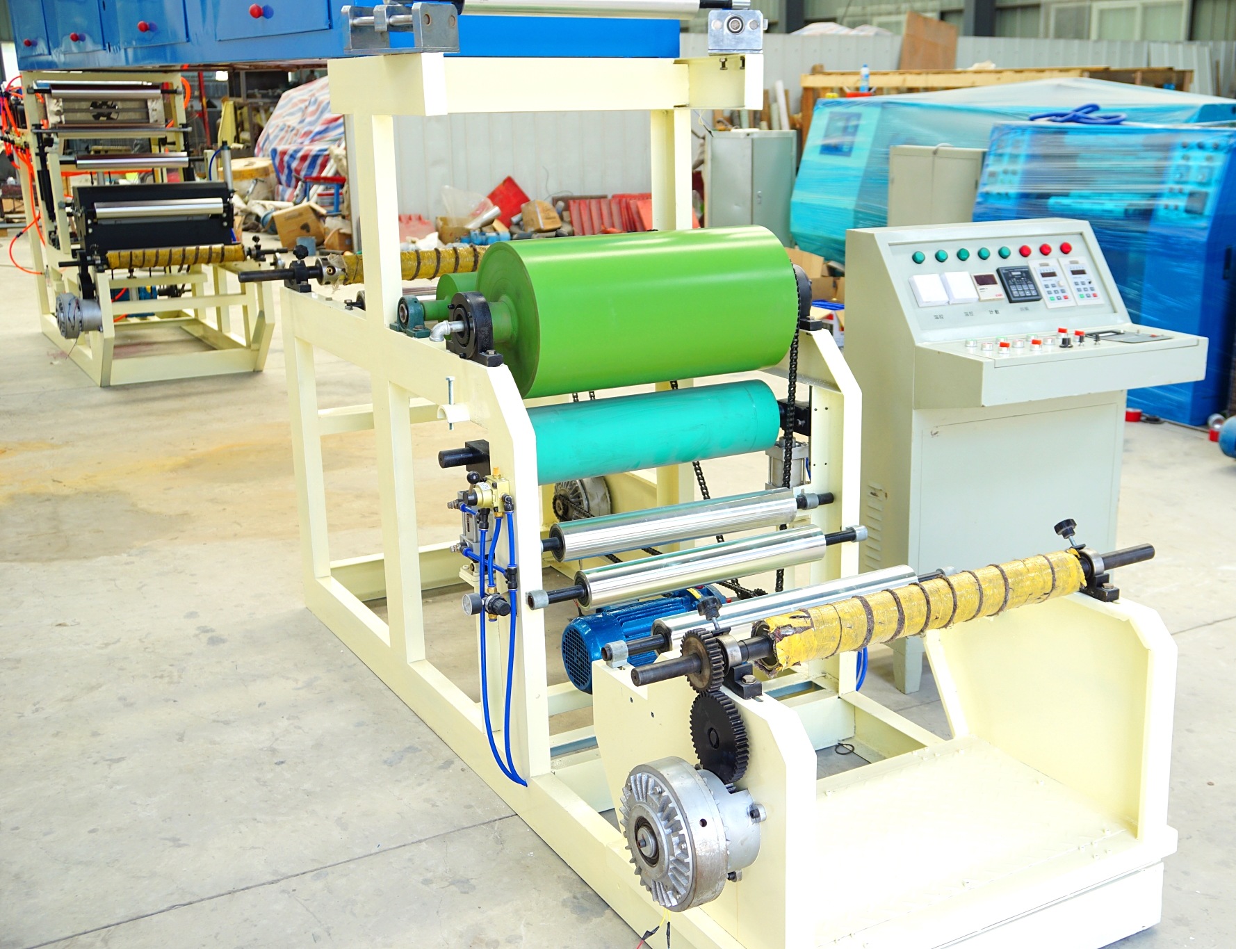 厂家直供:透明胶带复合机21年经工制造信誉保证服务周到