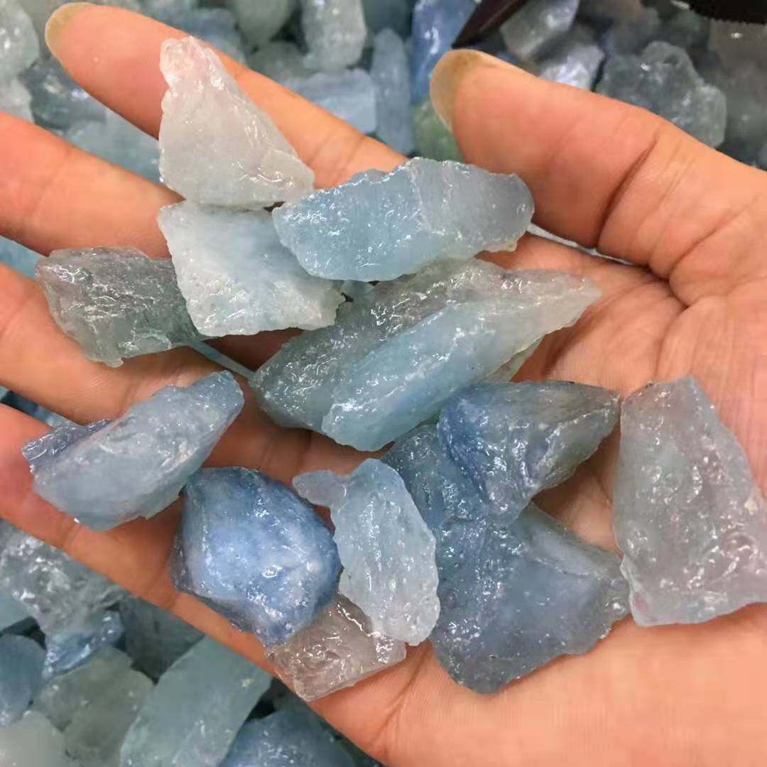 海蓝宝碎石原石 海蓝宝原矿裸石diy水晶配饰品