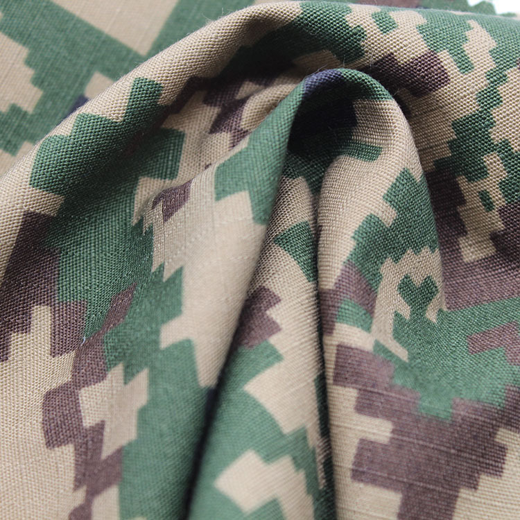 厂家低价供应 涤棉迷彩方格布 迷彩面料 冲锋衣登山服工装面料