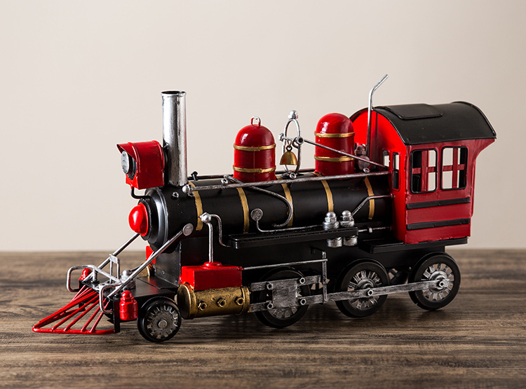 复古蒸汽火车模型摆件创意手工铁皮火车头橱窗拍摄装饰工艺小礼品