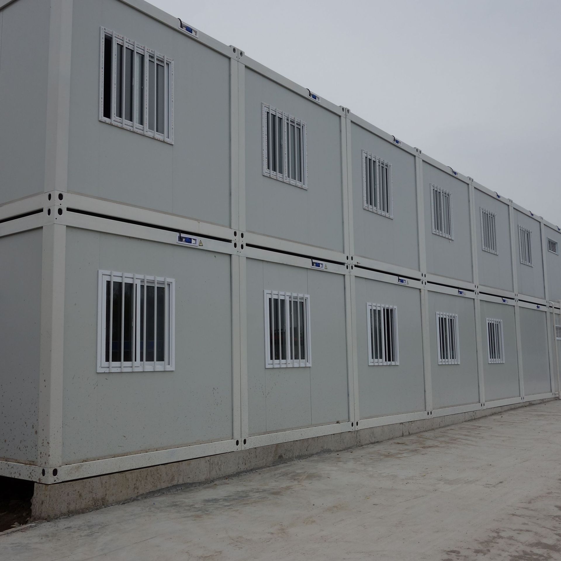 快拼集装箱式房 成套组装材料 移动板房防火隔热 打包箱简易房