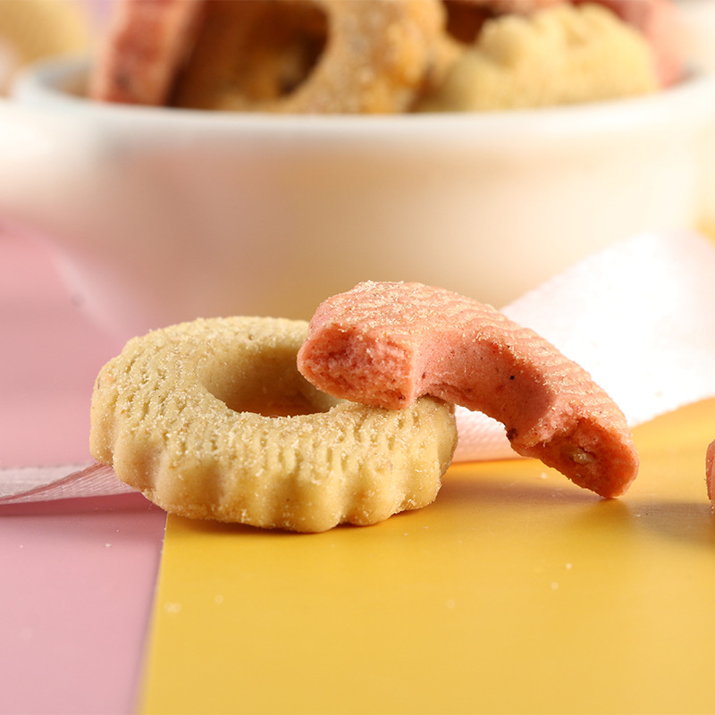 猫咪肉松饼干现货批发 宠物奖励零食猫粮磨牙饼干 宠物粗粮饼干