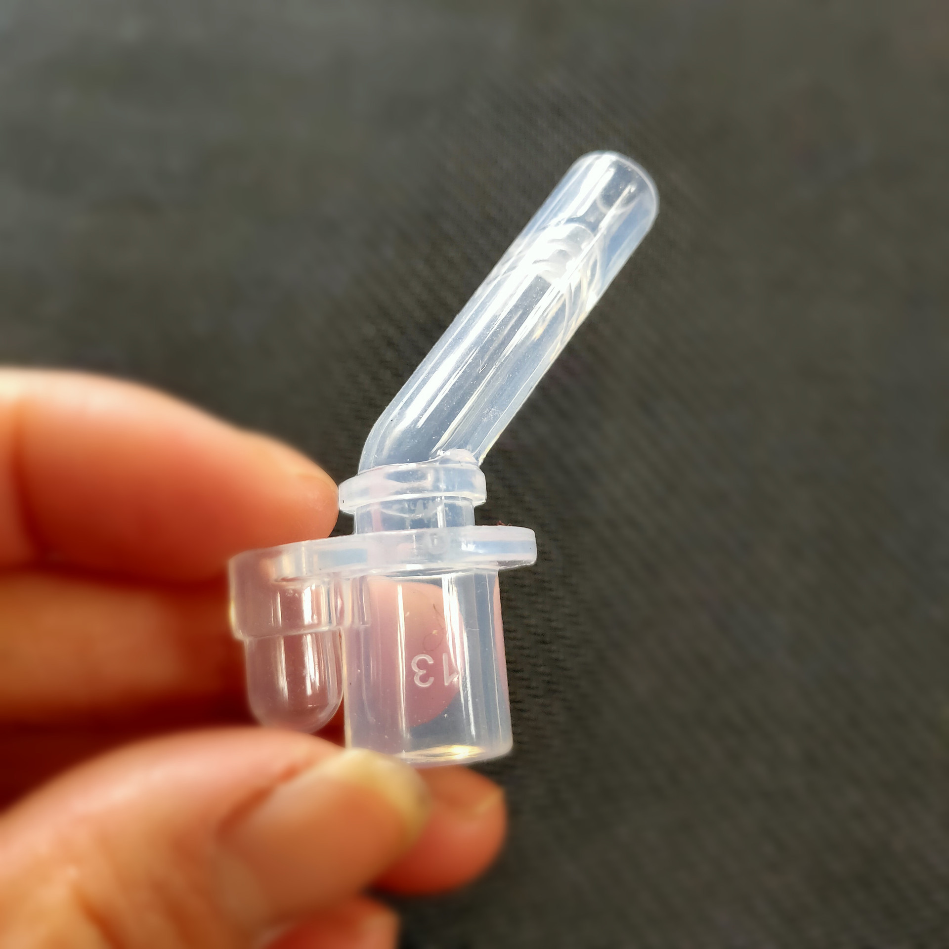 儿童保温杯重力球吸管配件通用水壶水杯替换原装硅胶吸嘴头鸭嘴