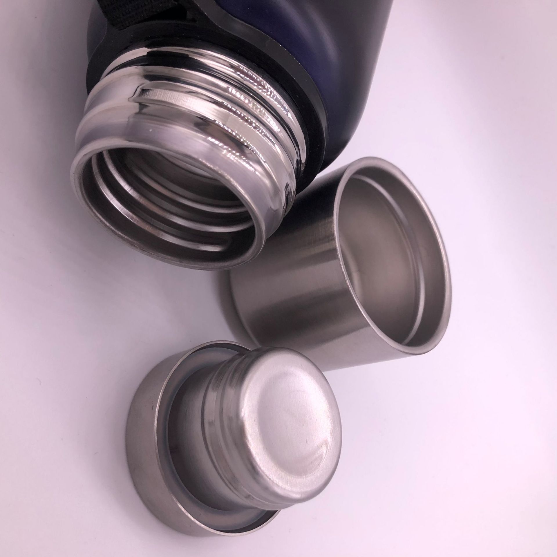 俄罗斯全钢户外大容量真空保温杯 旅行车载子弹头 批发可定制logo