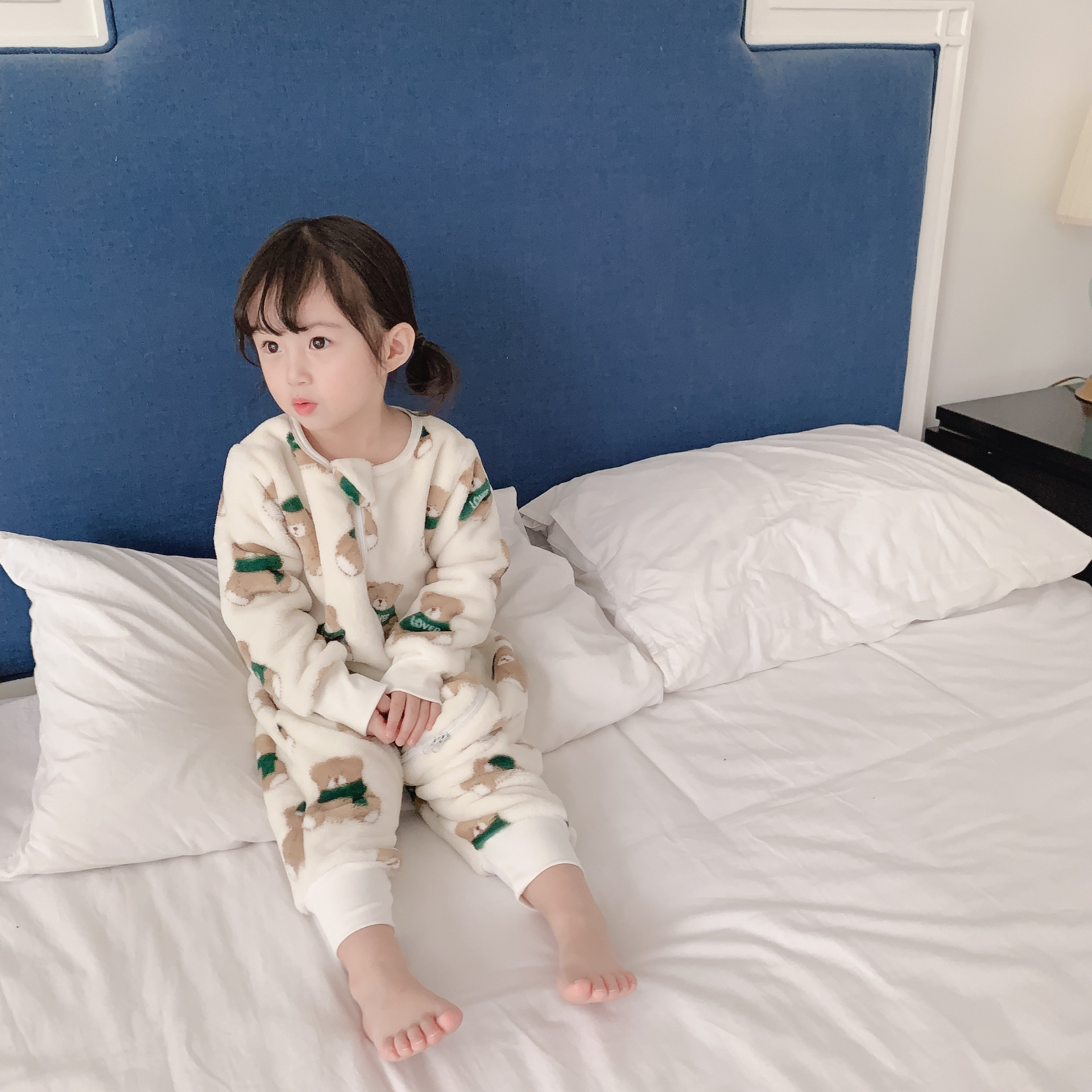 宝宝珊瑚绒睡袋加厚秋冬婴幼儿防踢被分腿长袖儿童法兰绒连体睡衣