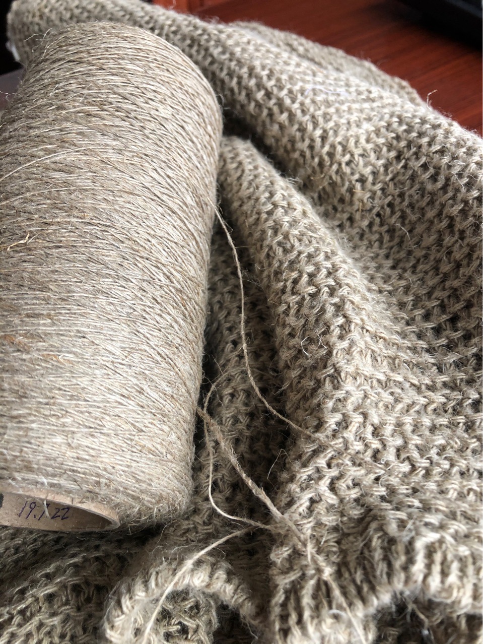 5公支单股法国雨露原色亚麻纱 除臭粗旷亚麻纤维羽毛针织