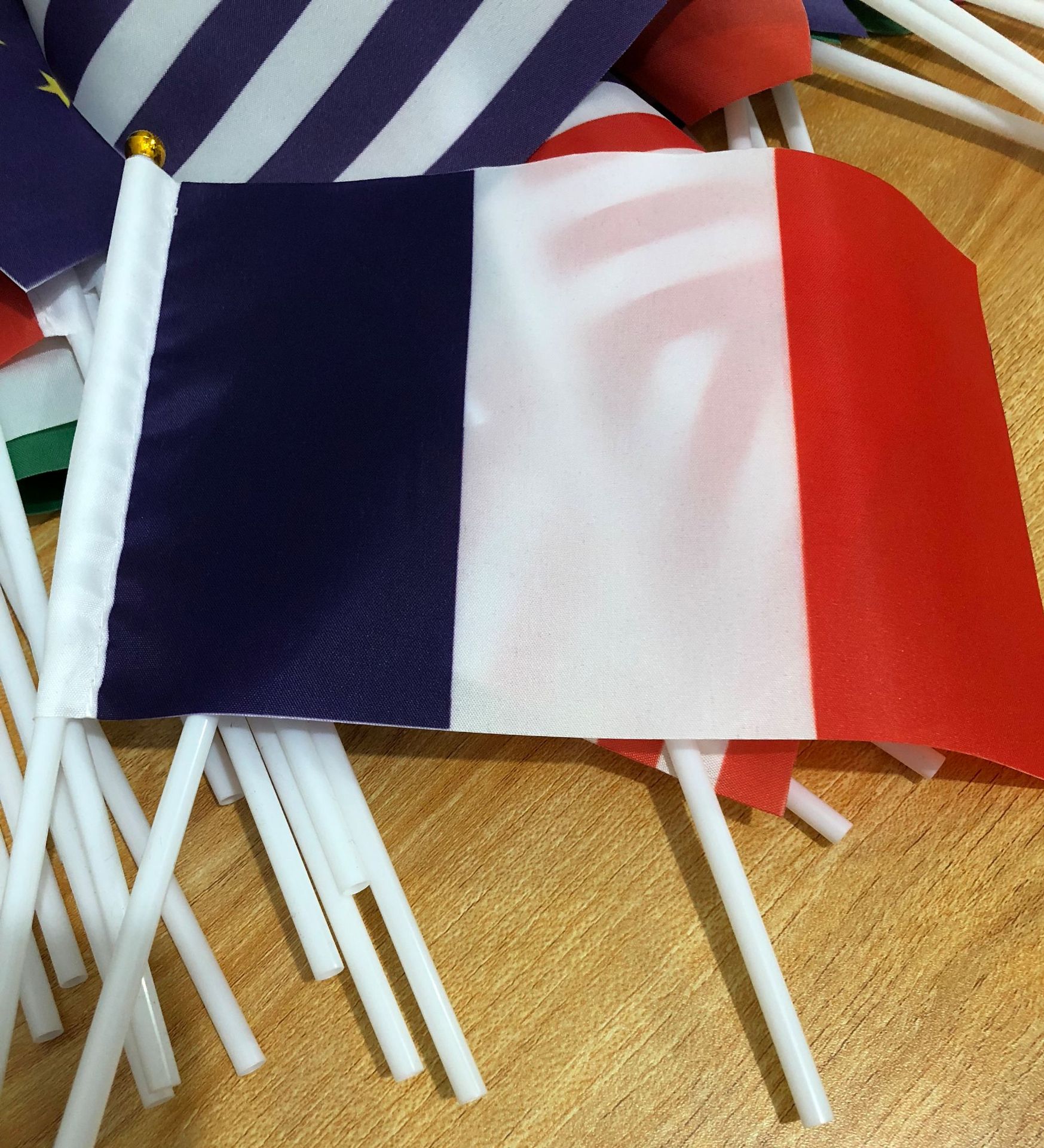 手摇旗帜小彩旗定做运动会助威旗各国小国旗手挥旗手拿旗零售批发