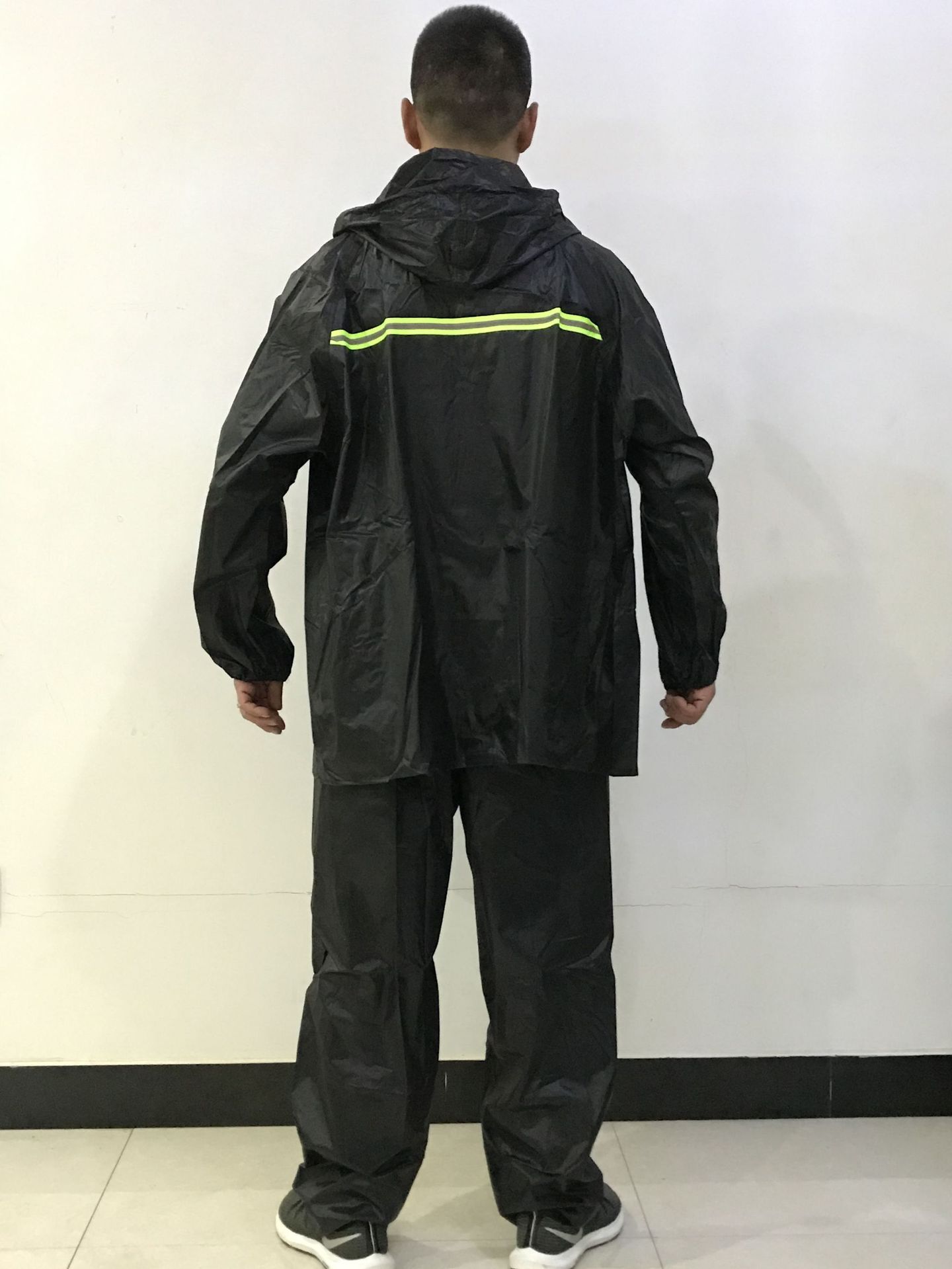 劳保雨衣.夜光雨衣.单层帆布套装雨衣.厂家直供