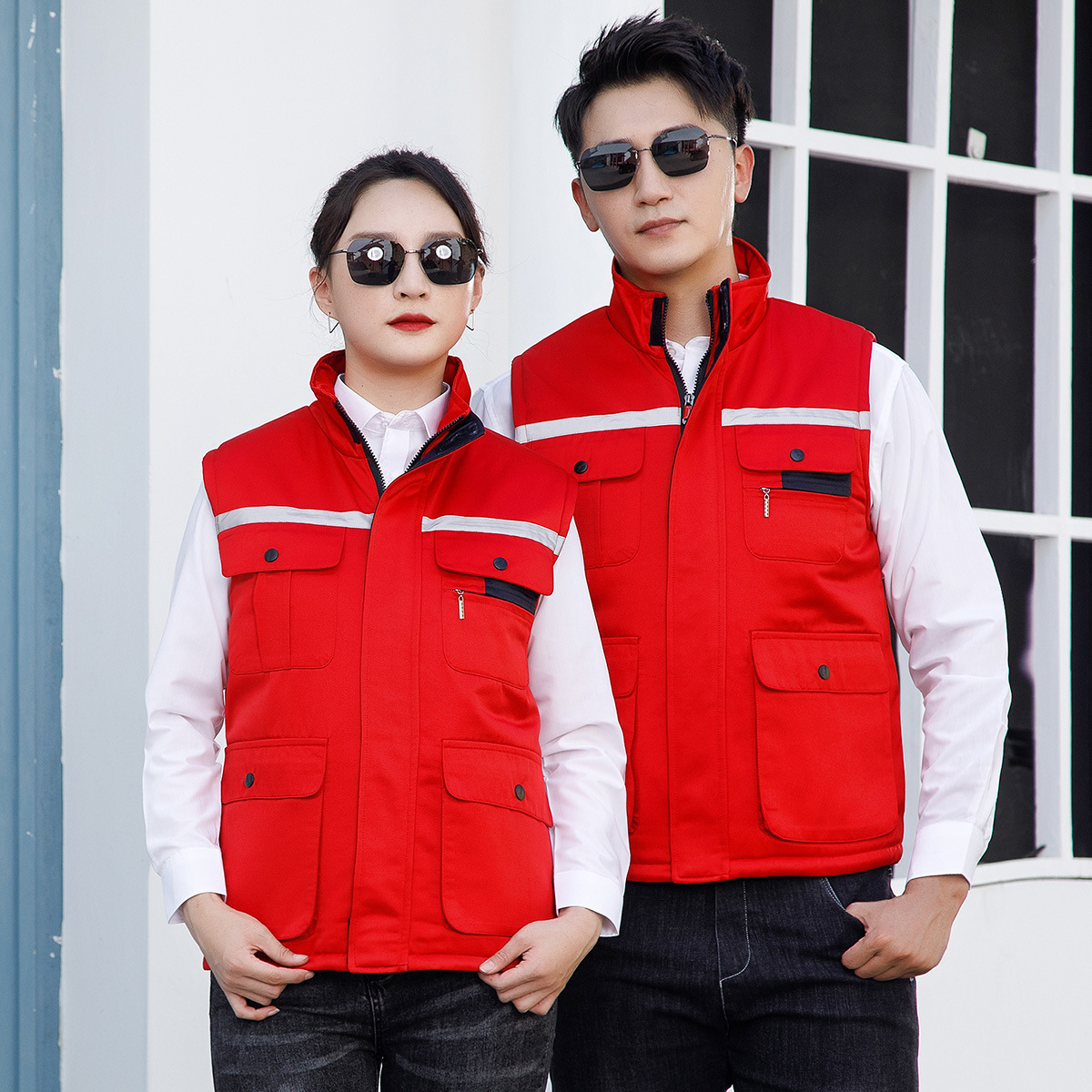 带反光条户外工装马甲背心坎肩工作服男冬季加厚加棉定制印字logo