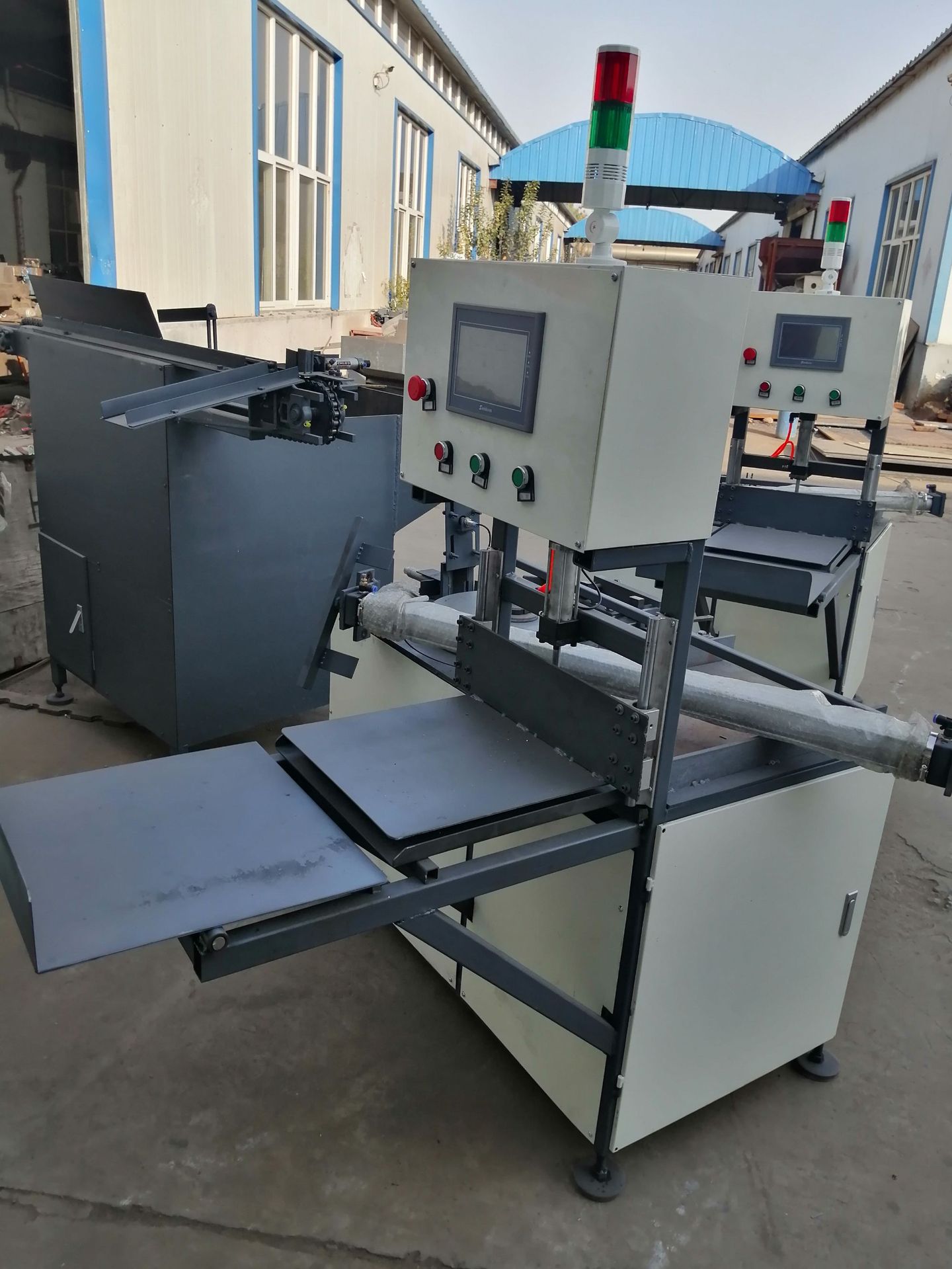 宏卓机械钢筋套筒加工设备打字装袋机套筒打标机厂家直销