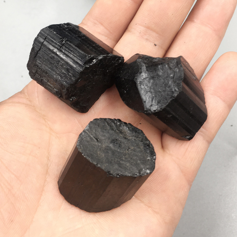 天然黑碧玺原矿石电气石摆件能量石