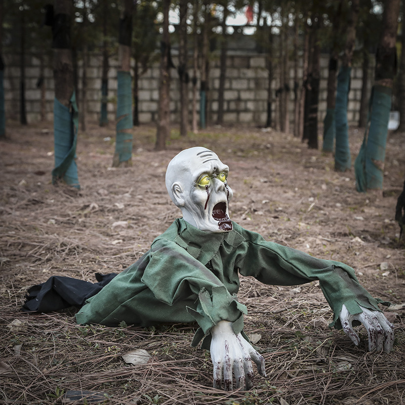 万圣节吊鬼密室鬼屋酒吧装饰道具恐怖光控骷髅头 电动爬行鬼丧尸