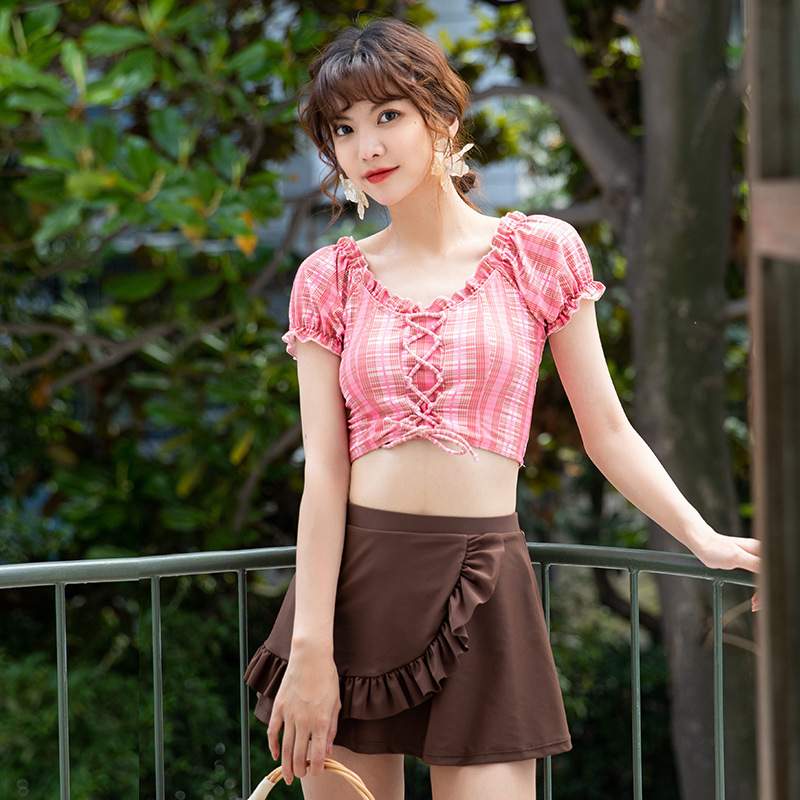 日系小香风三件套泳衣女性感朝流荷叶边分体裙式保守学生温泉泳装