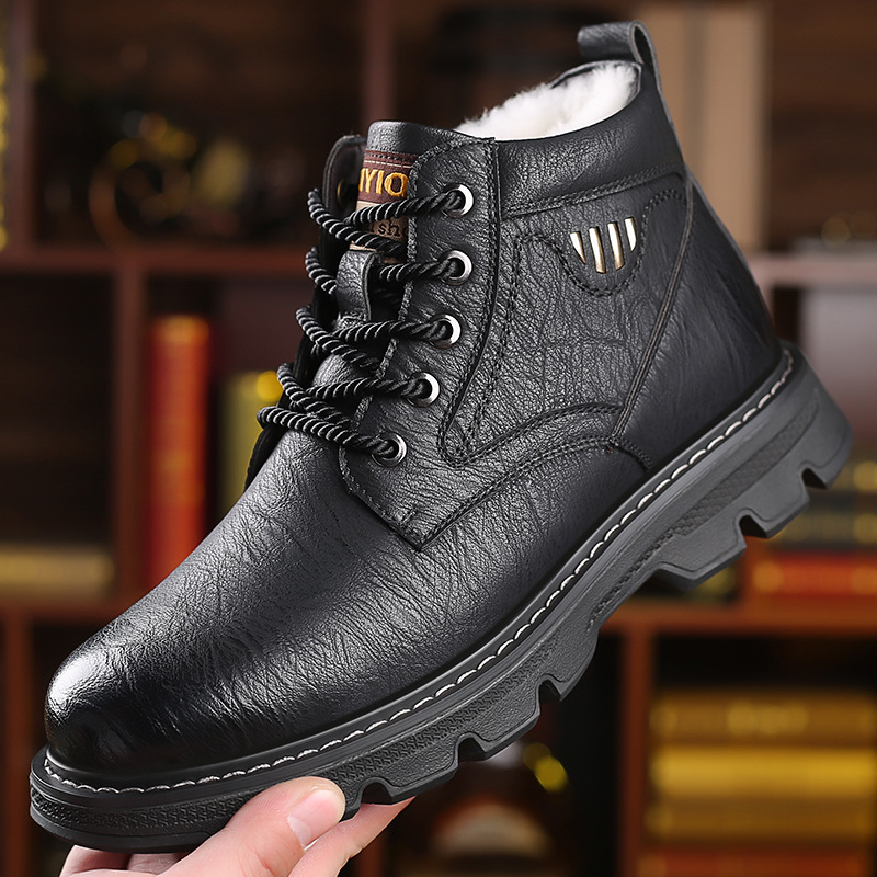 2021 New Home Leisure Warm Men's Shoes Fleece-lined Thick and Comfortable Cotton Shoes Outdoor Versatile Wool Leather Shoes