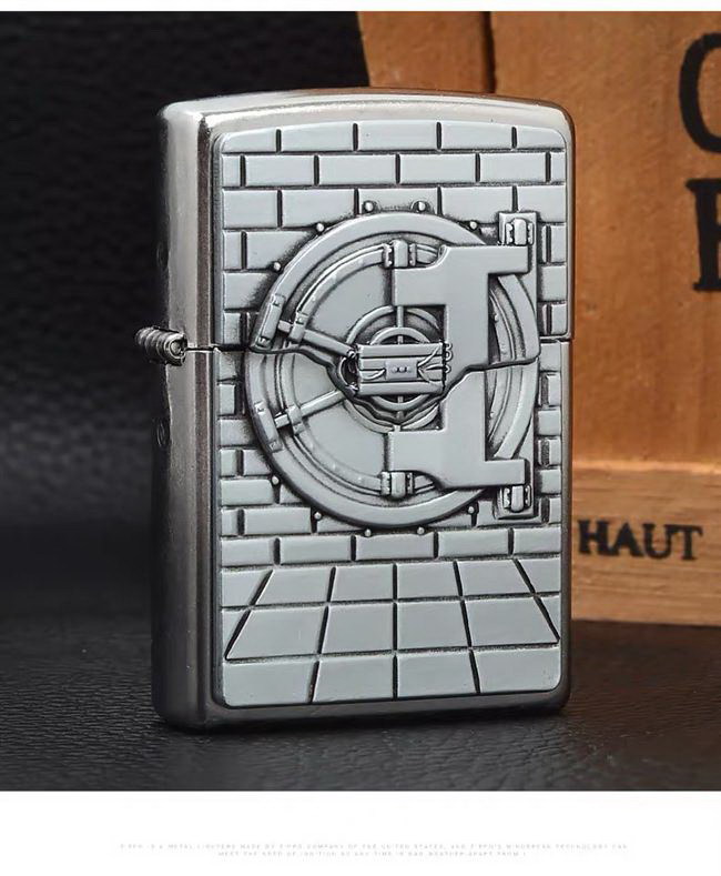 zippo 29555 惊喜系列花砂贴章金库大劫案