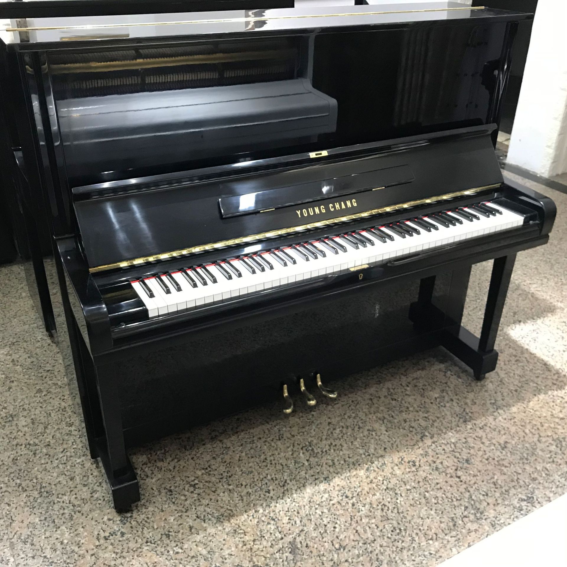 厂家直销韩国二手钢琴批发英昌u-3原装钢琴培训班教学考级初学