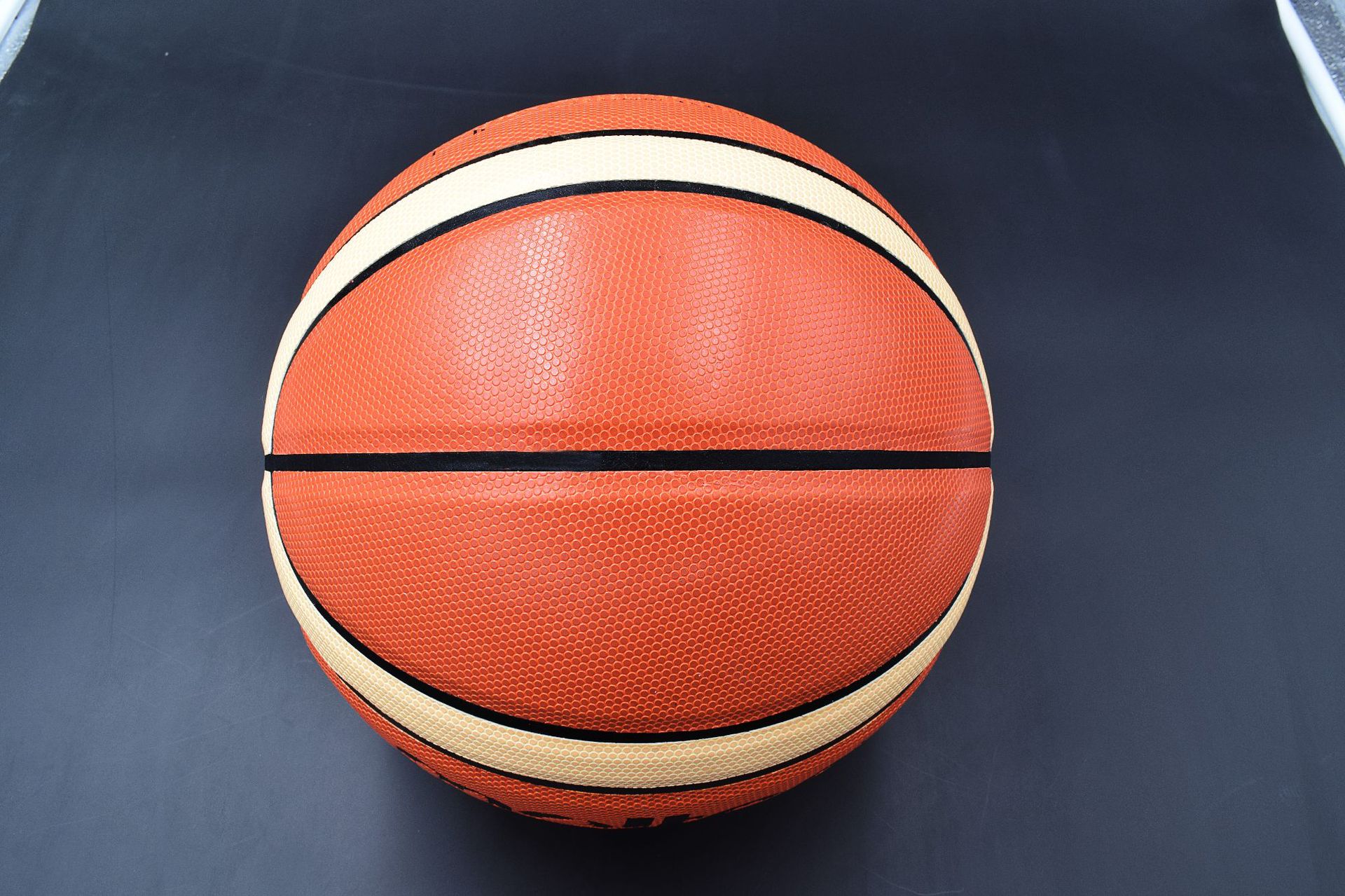 篮球工厂定制7号篮球水泥地耐磨防滑gg7x篮球带卡速卖通外贸货源