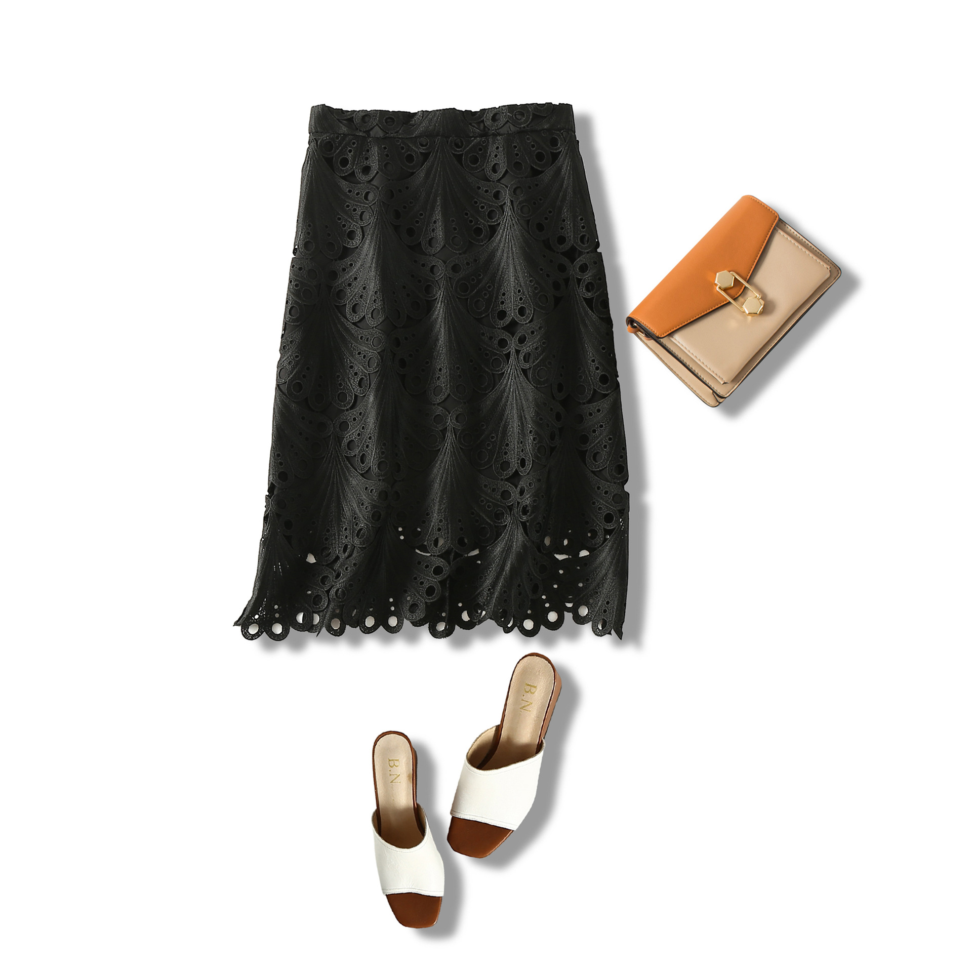 蕾丝半裙高腰a字中长款半身裙镂空包臀黑白色女春夏显瘦