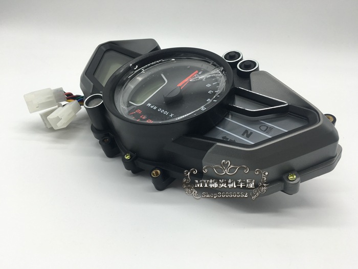 适用于摩托车150-250街跑车大黄蜂液晶仪表码表里程表转速表咪表