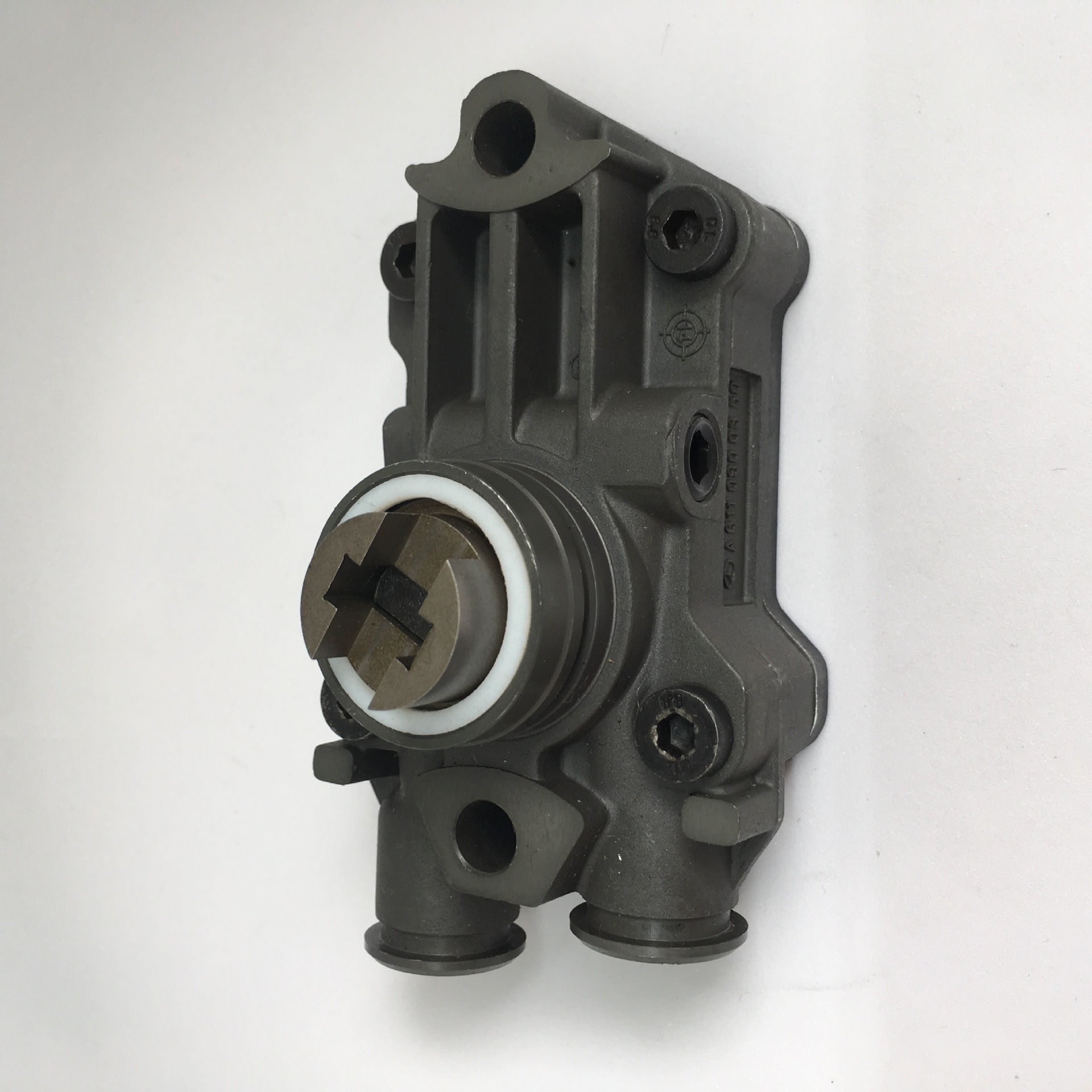 适用于欧系重型卡车燃油输油泵 0440020088 6110900350