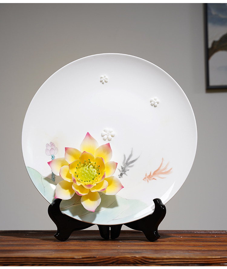 高档陶瓷器装饰挂盘现代简约家居酒柜电视柜办公室工艺礼品摆件