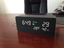 多功能LED数码木钟 创意闹钟 声控智能木头钟 PM2.5空气检测时钟