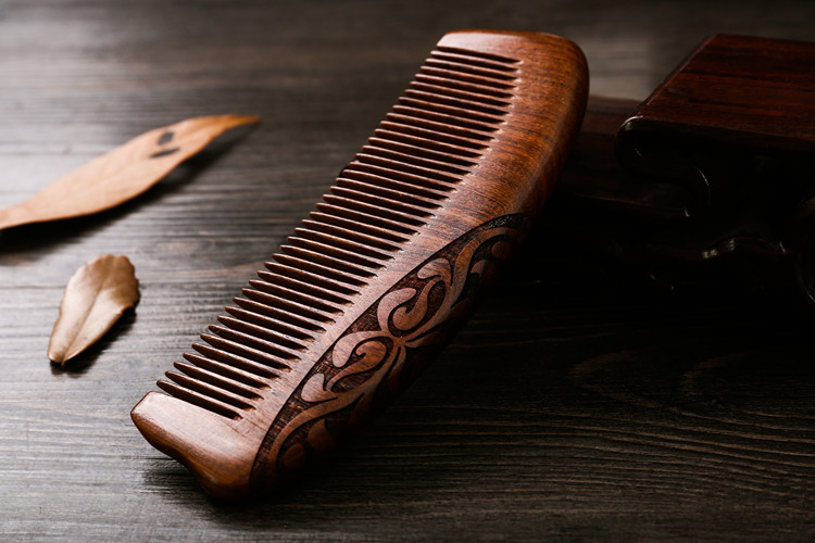 天然原木金丝檀木梳大号加厚防静电双面雕花檀木梳子刻字logo