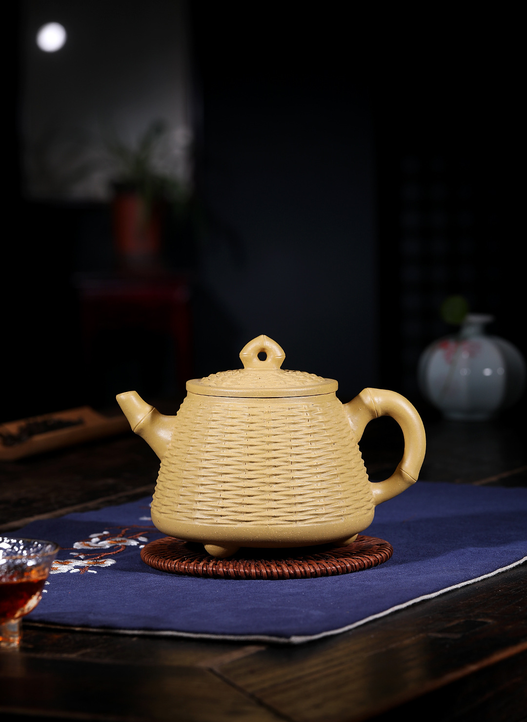 厂家直销宜兴黄金段名家紫砂壶纯手工竹编石瓢壶代理加盟礼品定制
