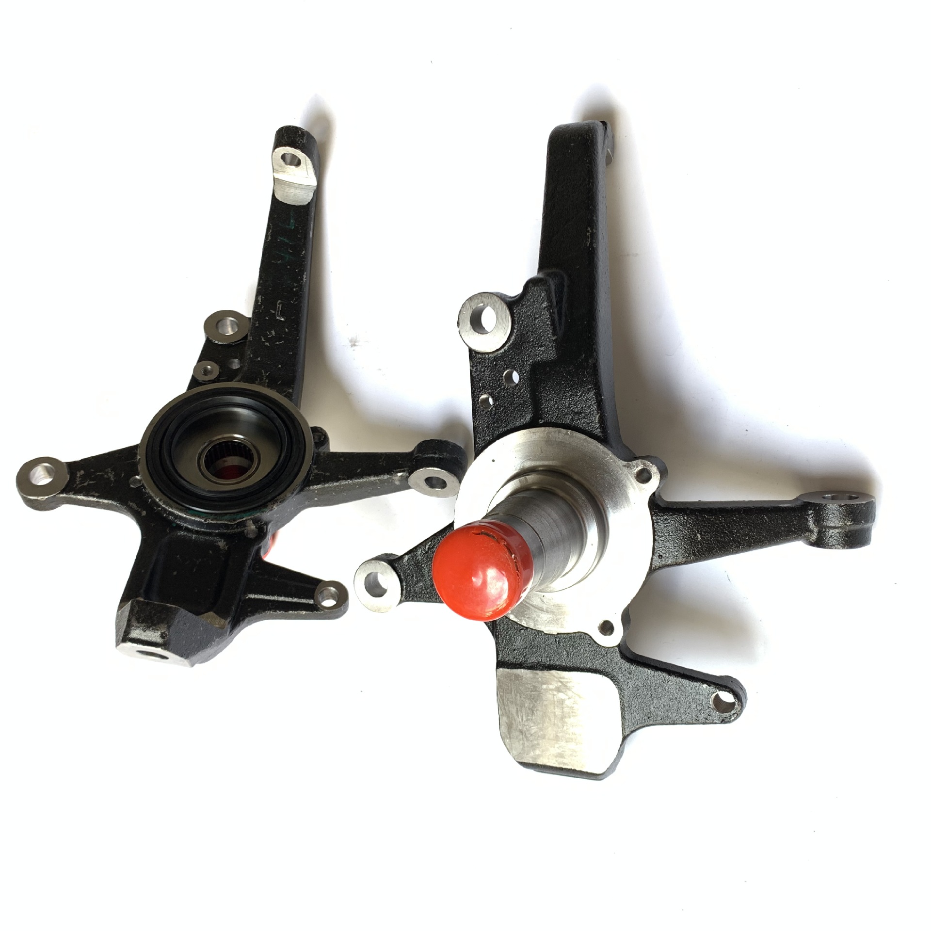 适用于福特 83-ranger四驱 汽车转向节 羊角 steering knuckle