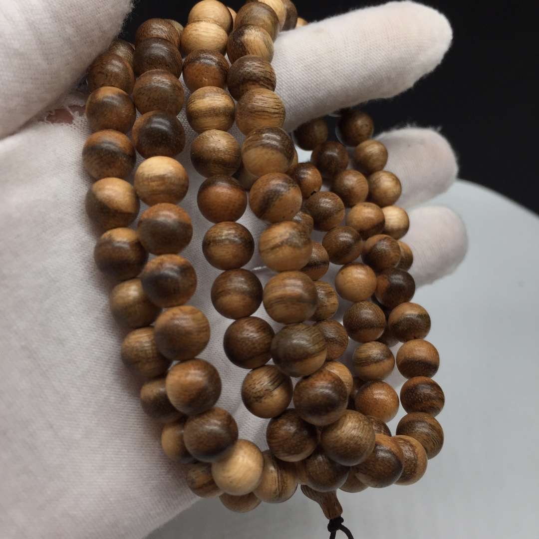 印尼老料沉香念珠加里曼丹沉香手串08cm108颗佛珠沉香手链批发